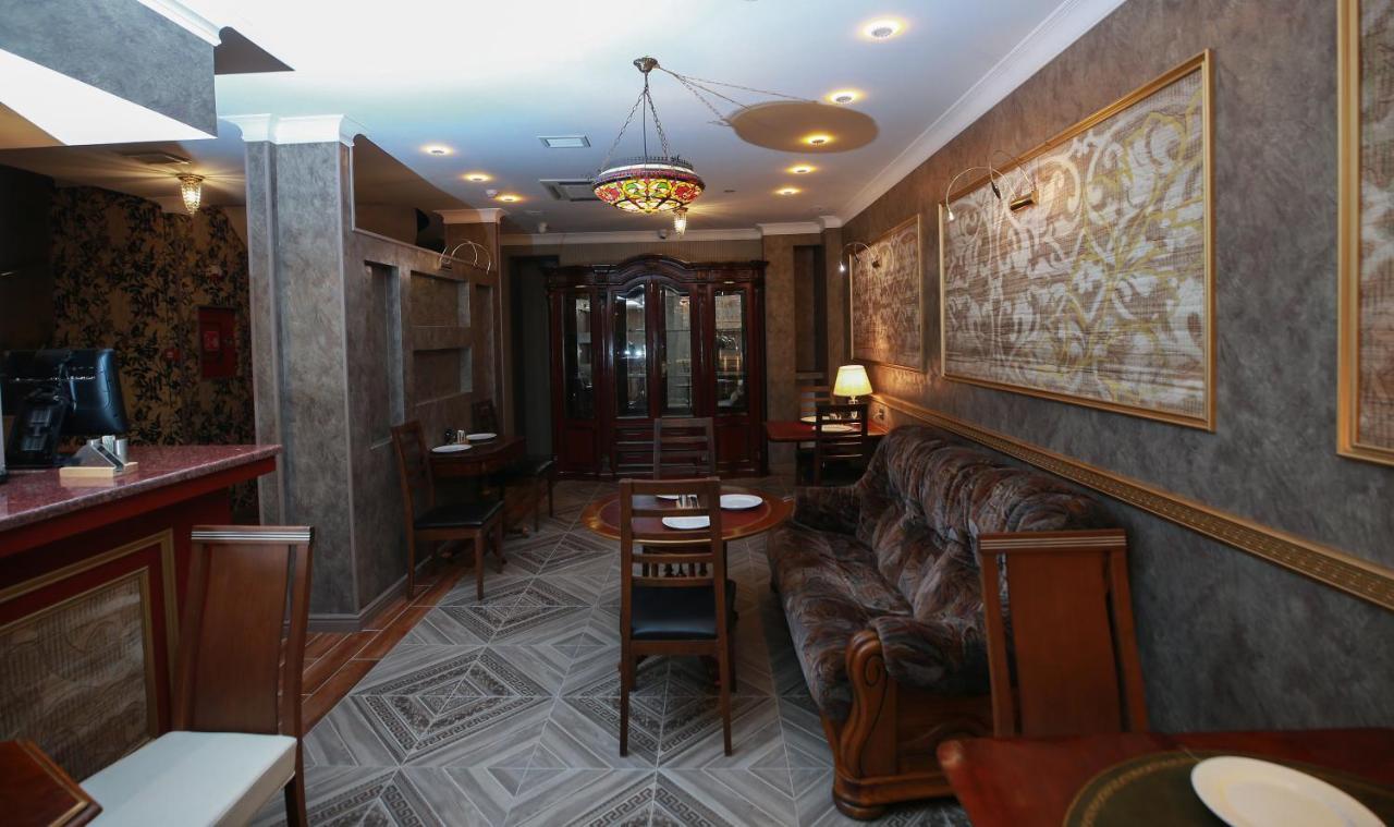 West Inn Hotel & Restaurant Nz บากู ภายนอก รูปภาพ