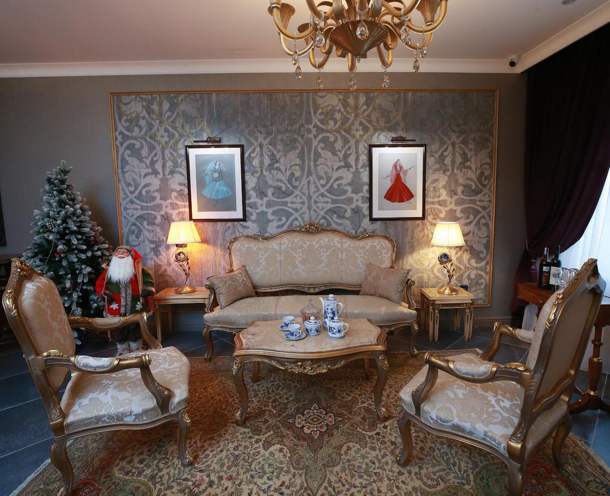 West Inn Hotel & Restaurant Nz บากู ภายนอก รูปภาพ